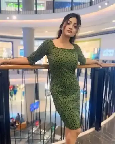 Call Girl Service in Harischandrapur